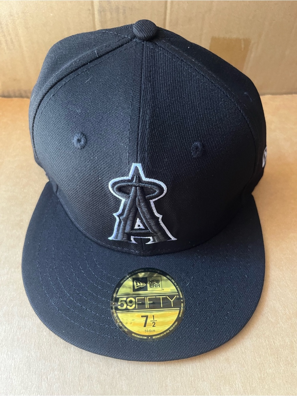 New Era 59FIFTY Los Angeles Angels Fitted Hat Set